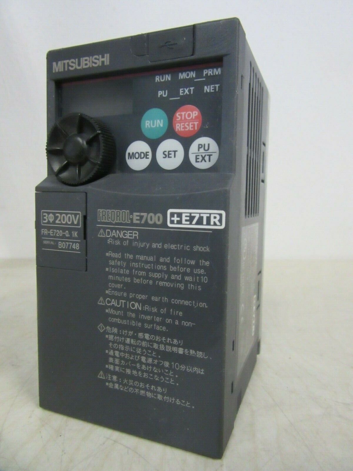 Mitsubishi FR-E720-0.1K Freqrol E700 Inverter