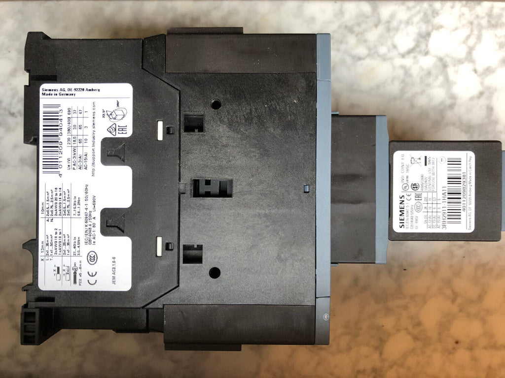 Siemens Schütz Contactor 3RT2037-1AP04 65A, 400V, 30KW