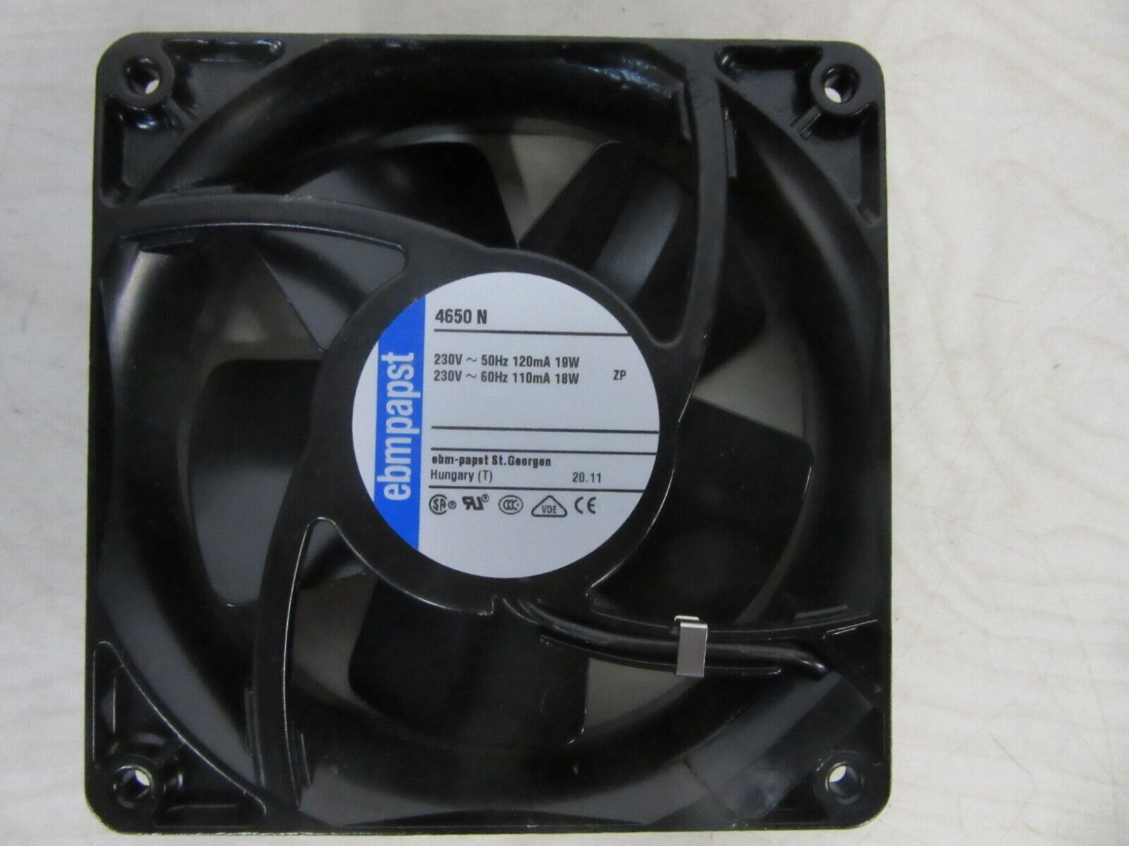 EBM Papst 4650N Axiallüfter 119x119x38