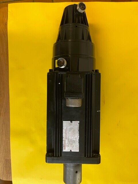 Indramat MAC 093A-0-WS-4-C/110-A-2/WI517 LV  Encoder 1424003-500 IdNr. 25004005