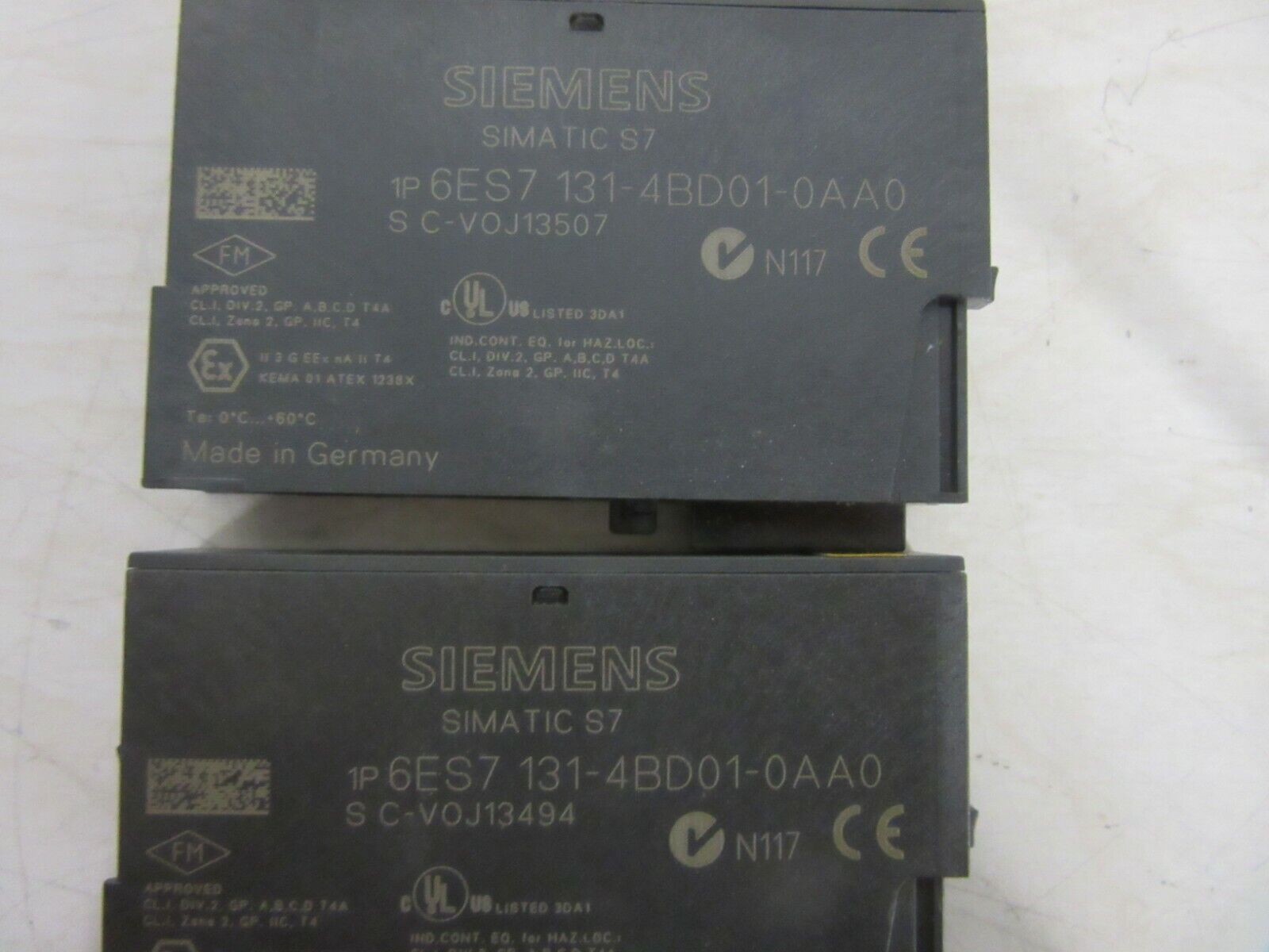 Siemens Simatic S7 6ES7: 2x 131-4BD01-0AA0 1x 138-4CA01-0AA0 2x 132-4BD01-0AA0 