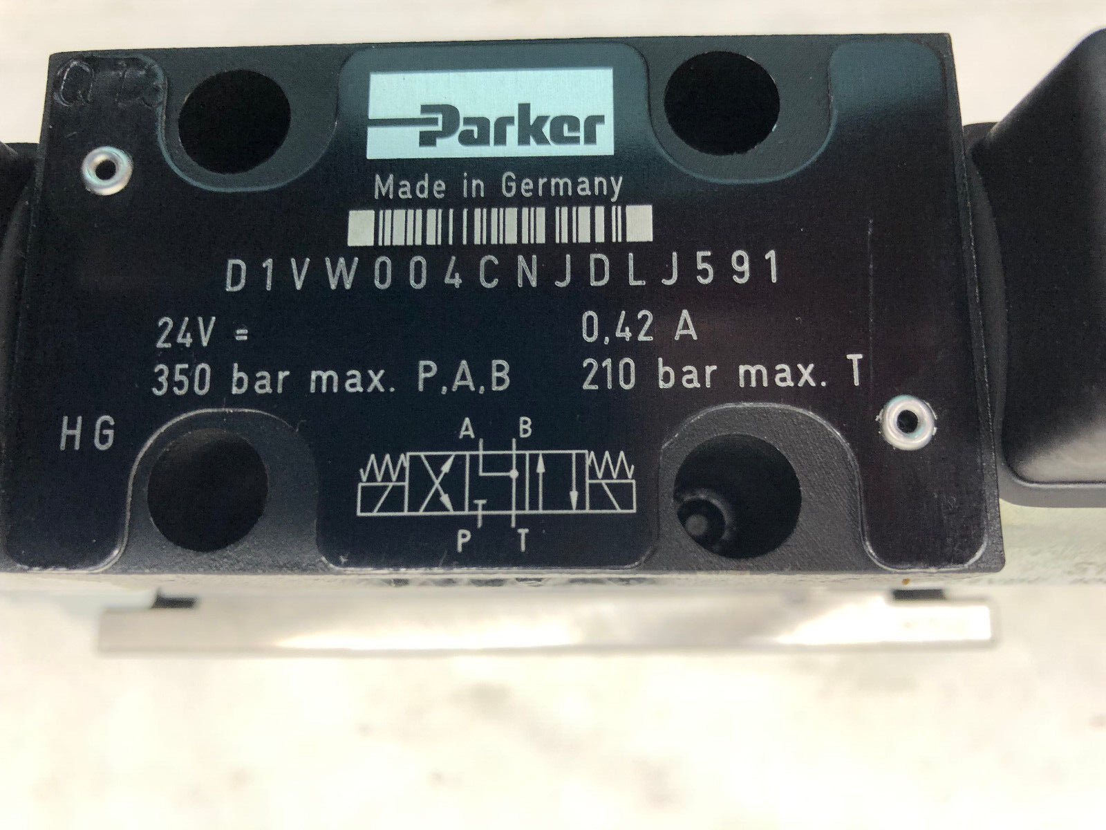 Parker Unit mit D1VW004CNJDLJ591, FM2DDDKN55 X960, SensoControl SCPSD-400-04-27
