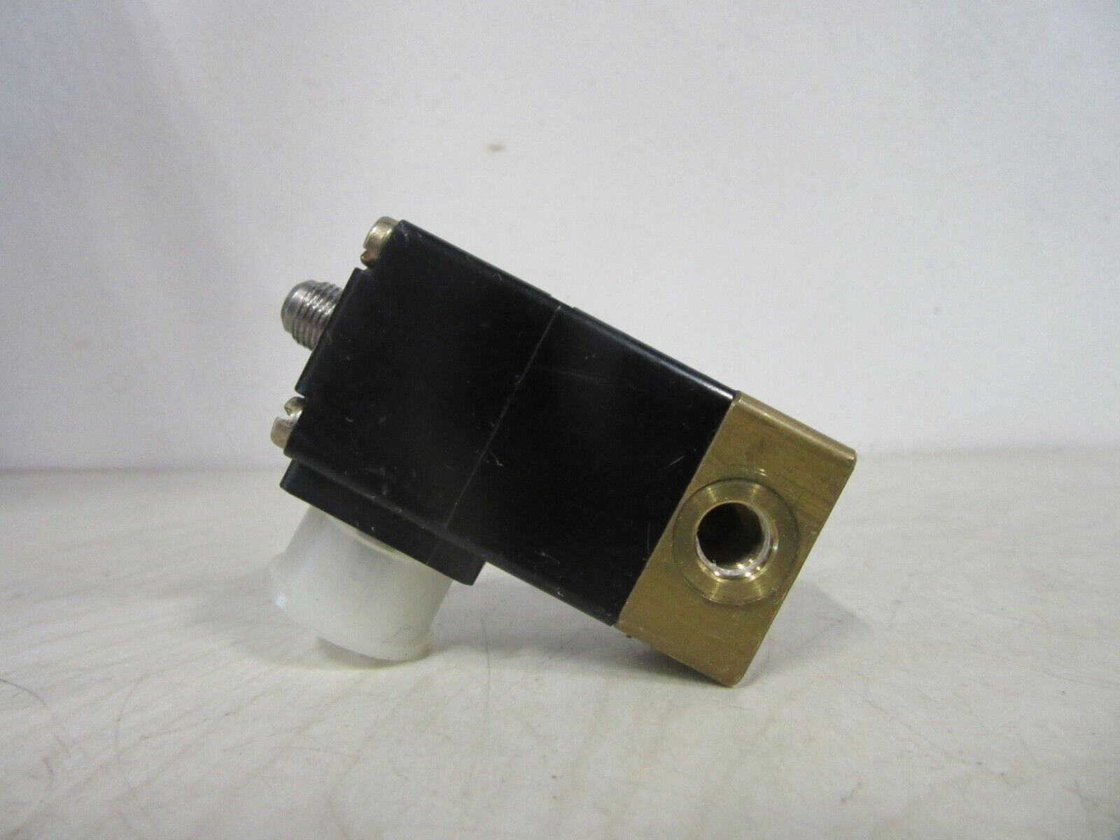 Bürkert Burkert 0311 C 2,0 NBR MS Magnetventil