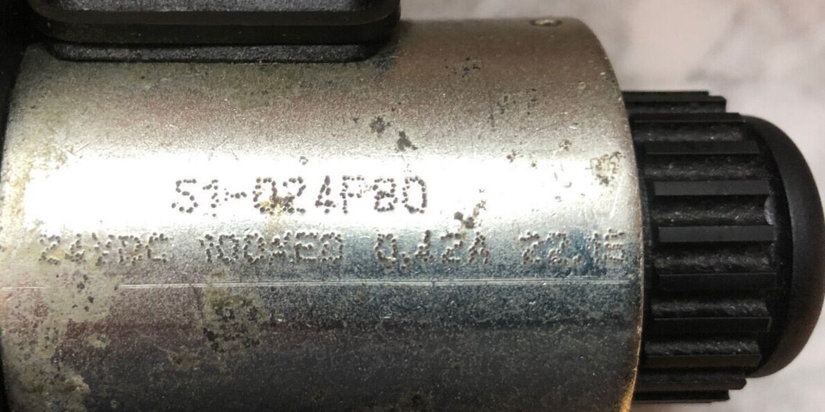 Parker Wegeventil D1DW102ENJDLJ591 24V 0,42A
