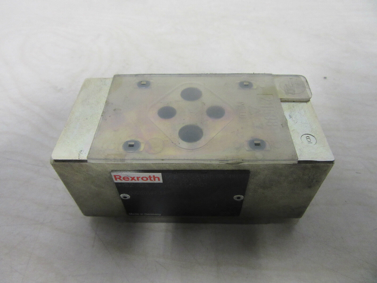 Rexroth R900515511 HSZ 06 A068-31/M01 -unused-