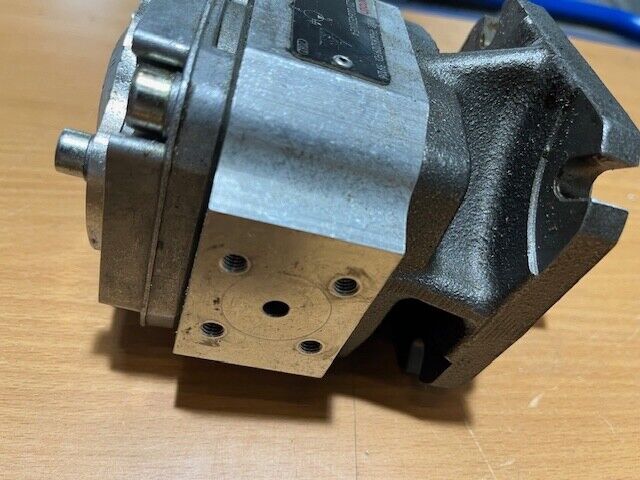 Rexroth Hydraulik pumps PGP2-22/006RE20VE4 MNR. R900932129