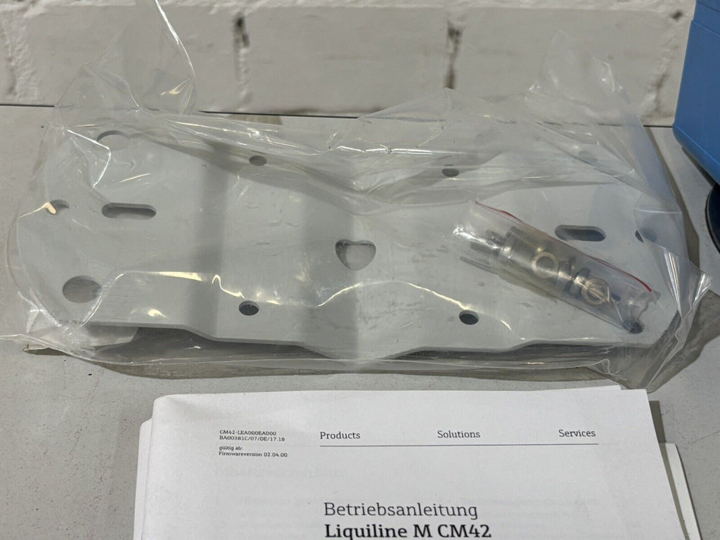 Endress+Hauser Liquiline M CM42-LEA000EAD00 mit OVP Zweidrahtmessumformer