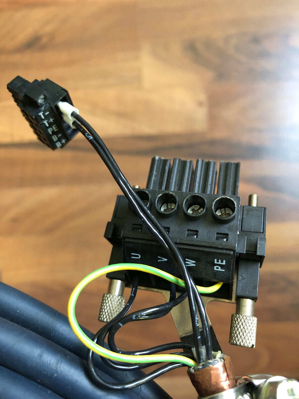 Kabel Servomotor  Länge: 7.1m, techn. Daten siehe Fotos: AWM Style 20234 IGUS