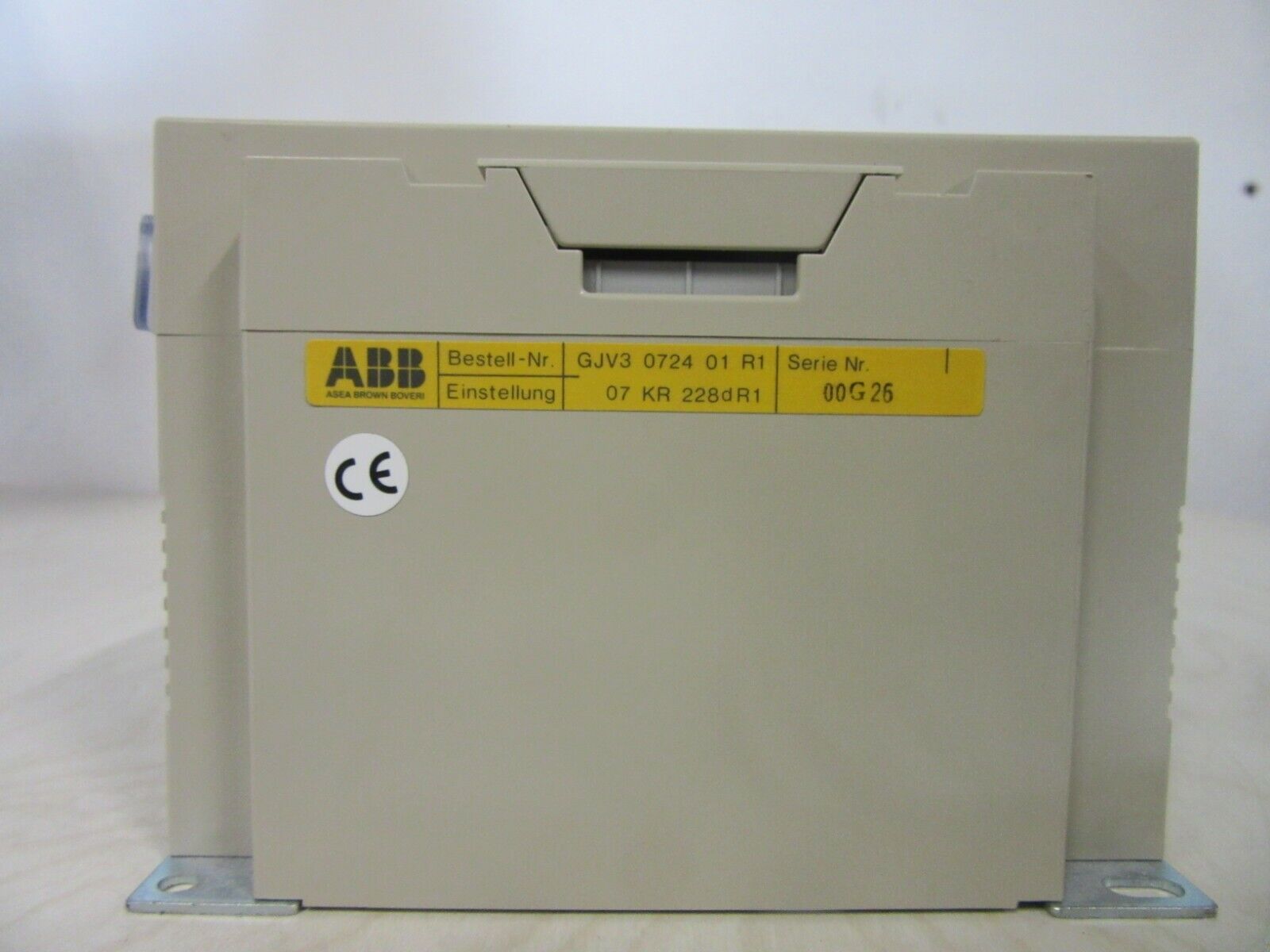 ABB Asea Brown Boveri 07 KR 228dR1 GJV3 0724 01 R1 