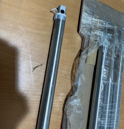 Festo Zylinder DSNU-25-650-PPV-A 14322 N708 4ST./PIECES