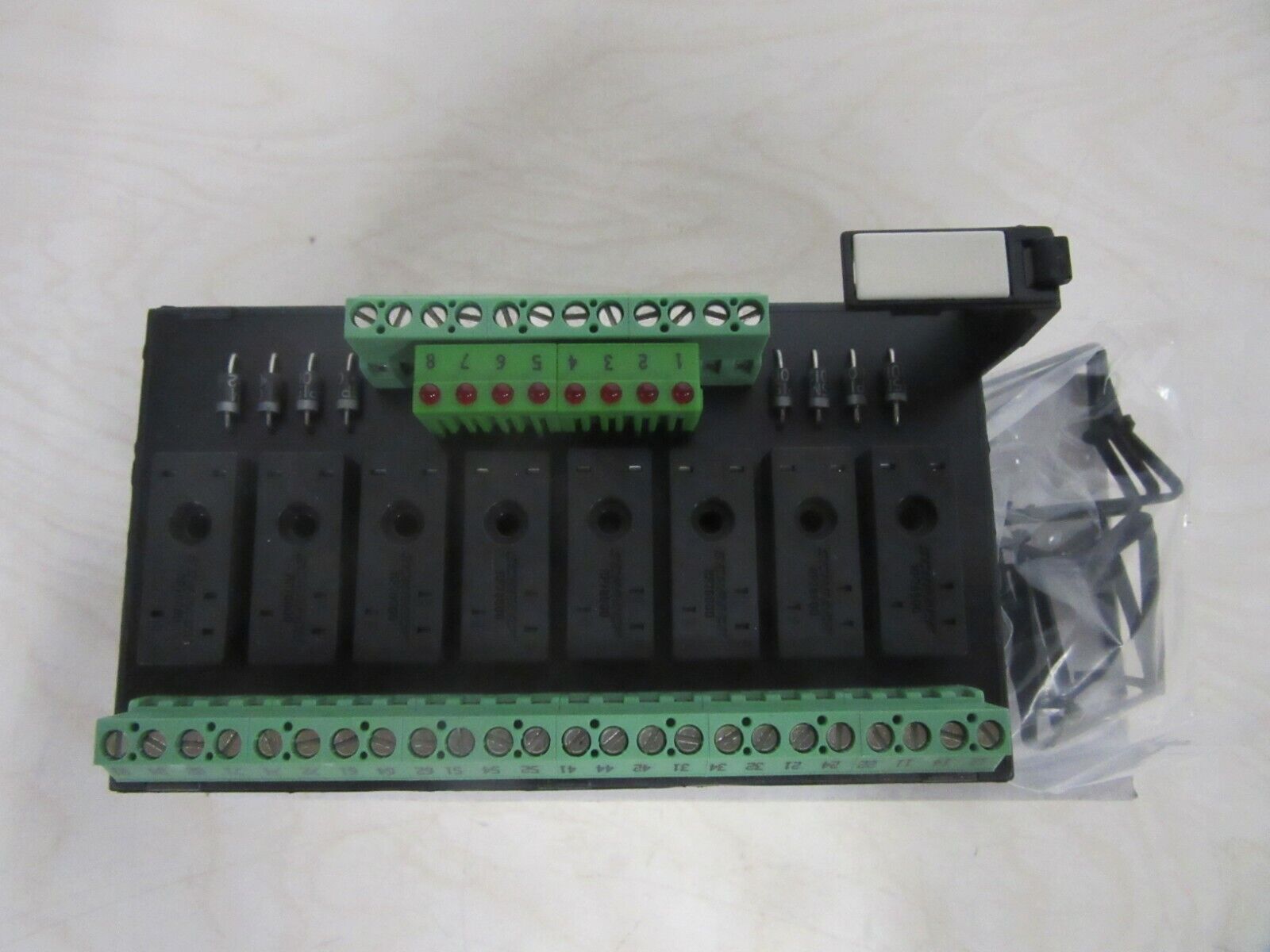 Murr Elektronik Art.No. 53011 In:...48V DC Out:max.250V-5A