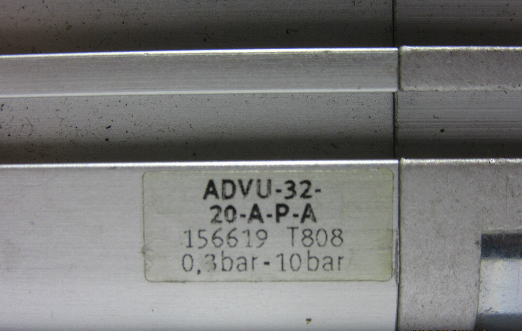 FESTO ADVU-32-20-A-P-A Kompaktzylinder 156619