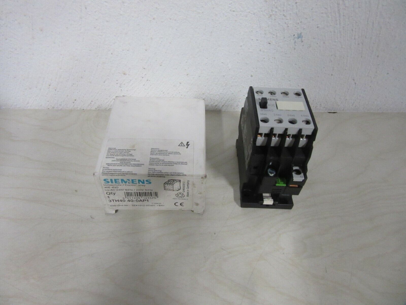 Siemens Hilfsschütz Control Relay 3TH40 40-0AP1 4TH400-0A