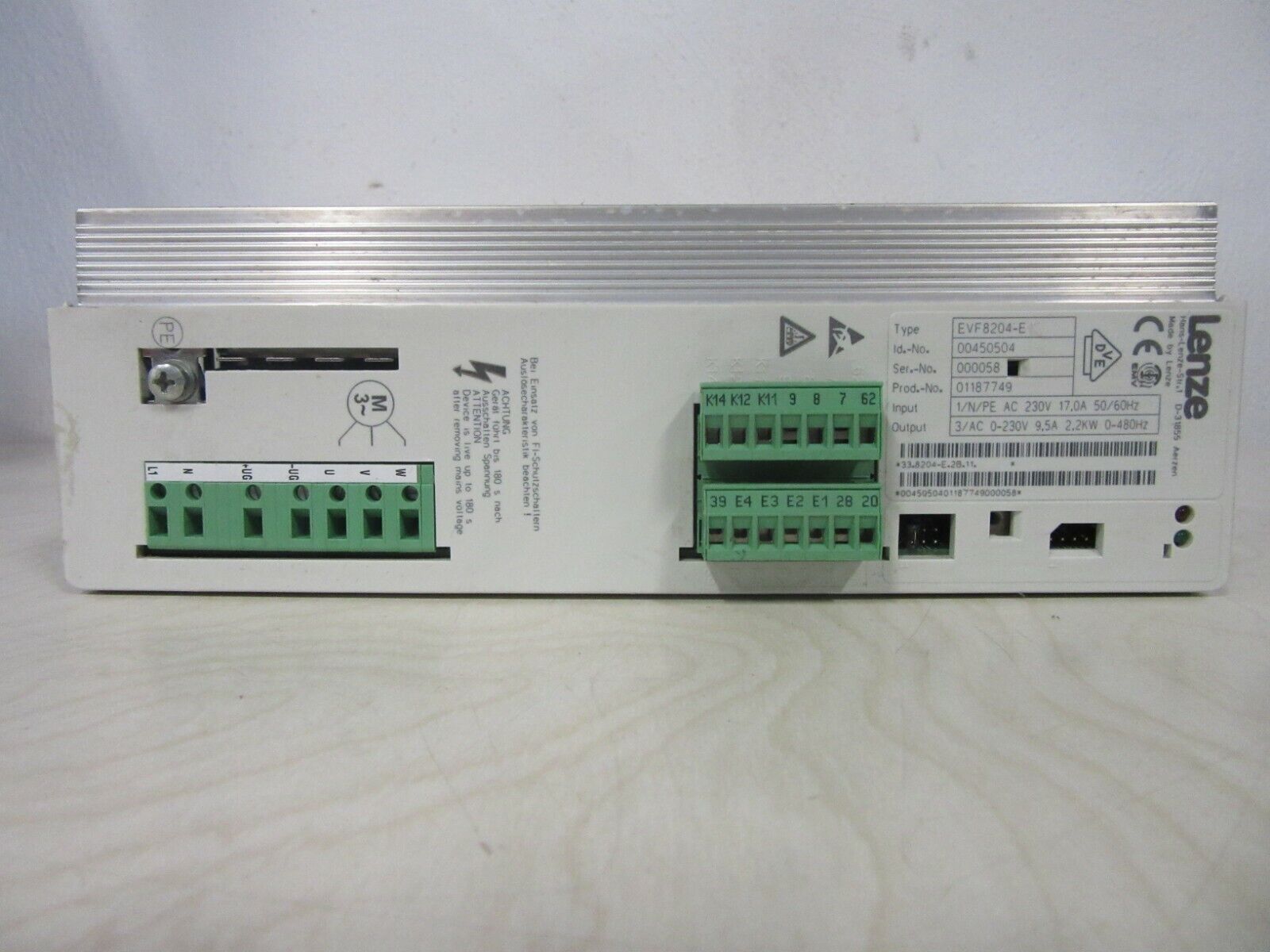 Lenze EVF8204-E Frequenzumrichter  00450504  