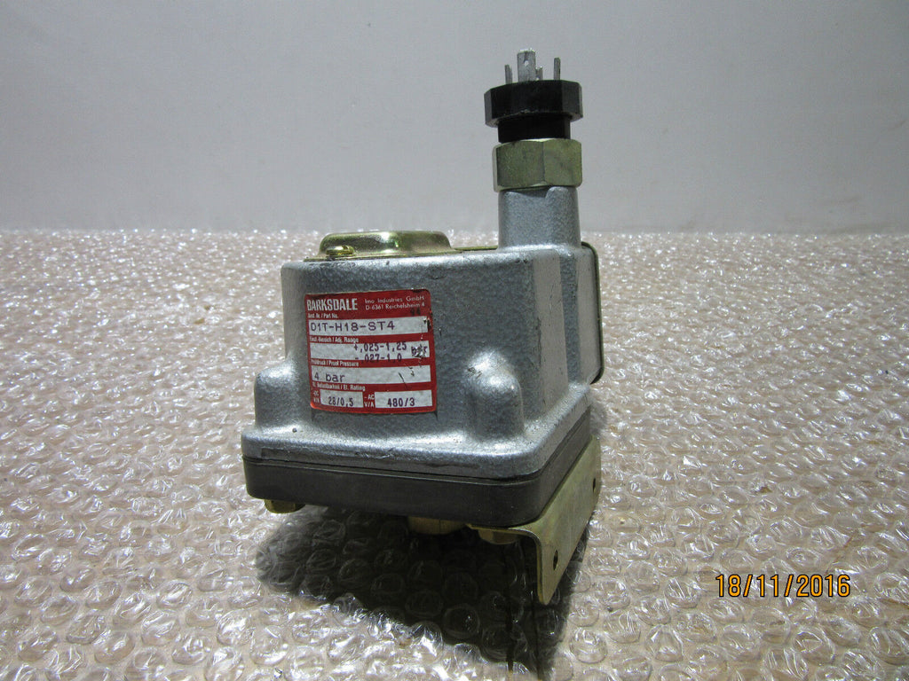 BARKSDALE D1T-H18-ST4 4bar -unused- 