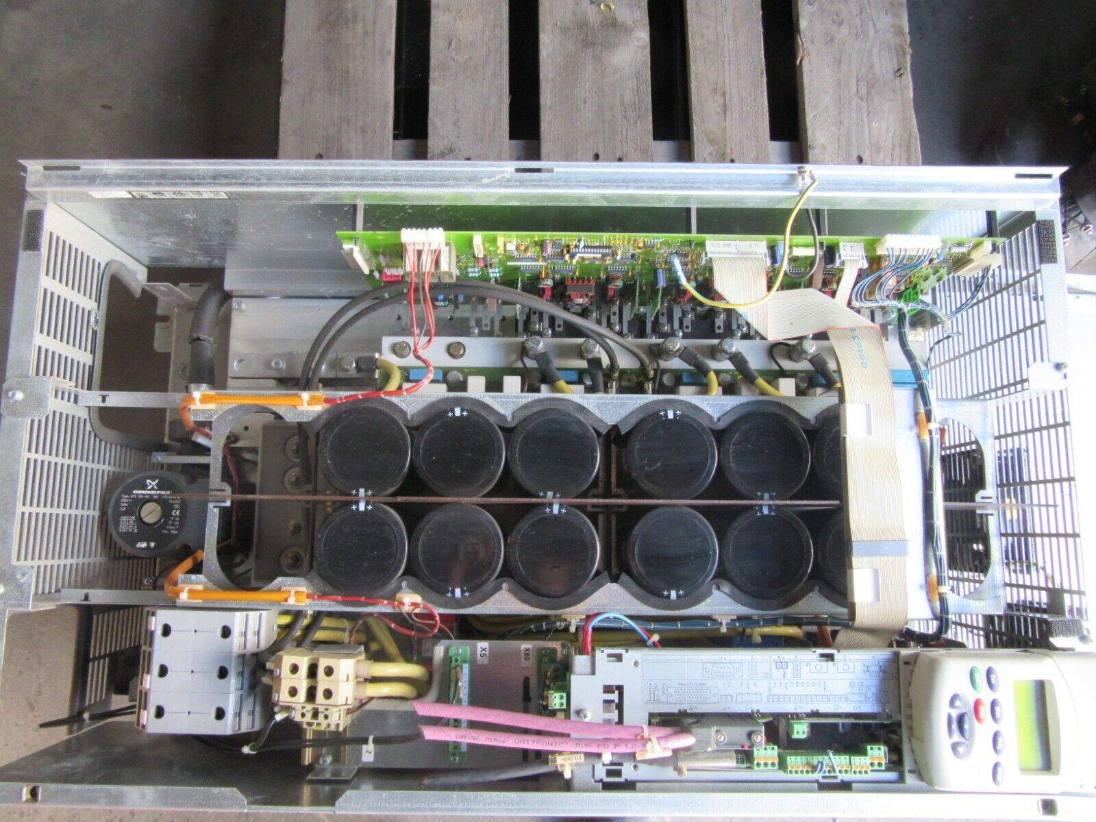 Rexroth Indramat Refu Drive RD52.1-7N-132-F-V1-FW CFG-RD500-L1-P2/S113