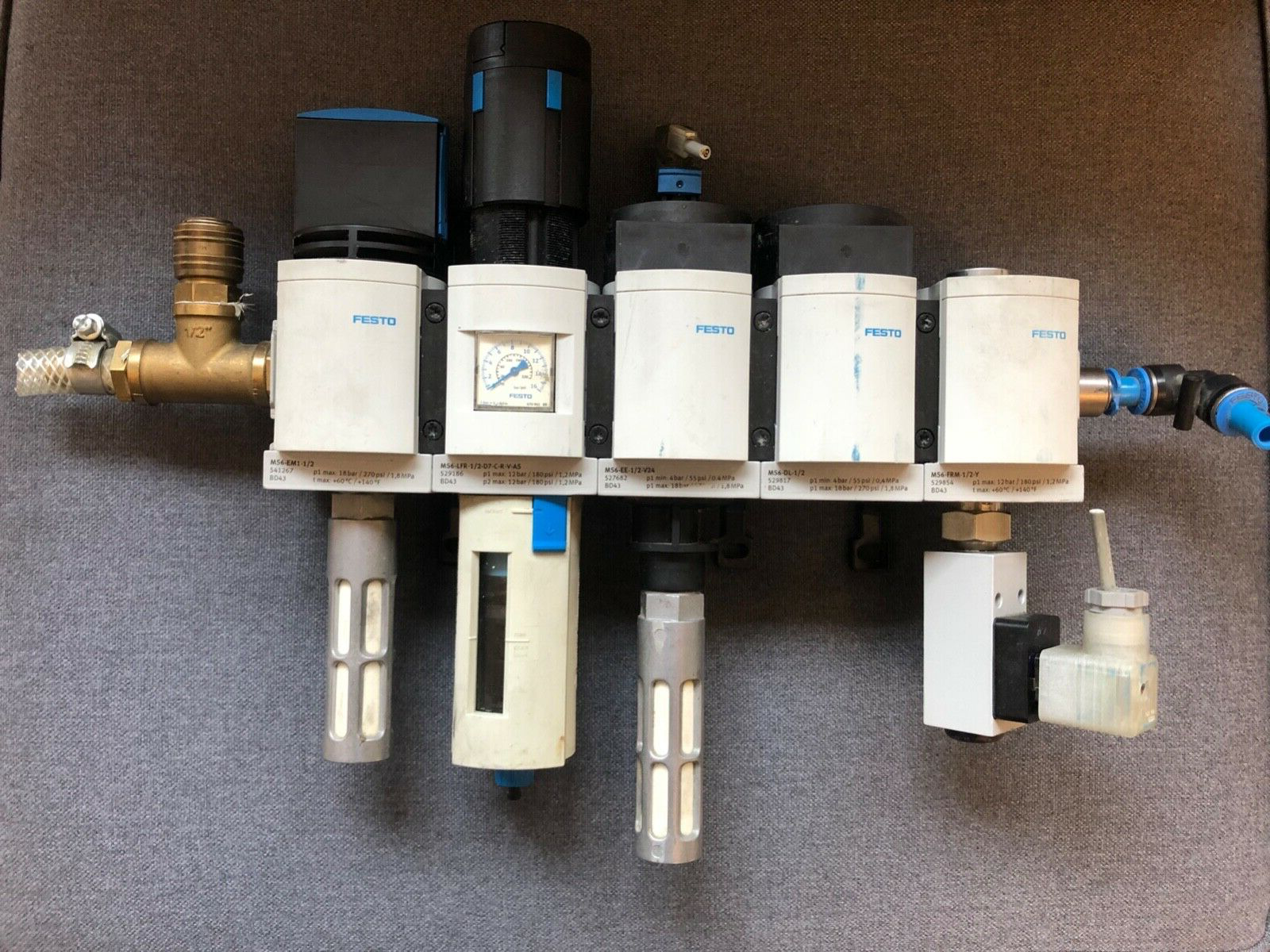 Festo M56-EM-1-1/2+M56-LFR-1/2-C-R-V-AS+M56-EE-1/2-V24+M56-DL-1/2+M56-FRM-1/2-Y