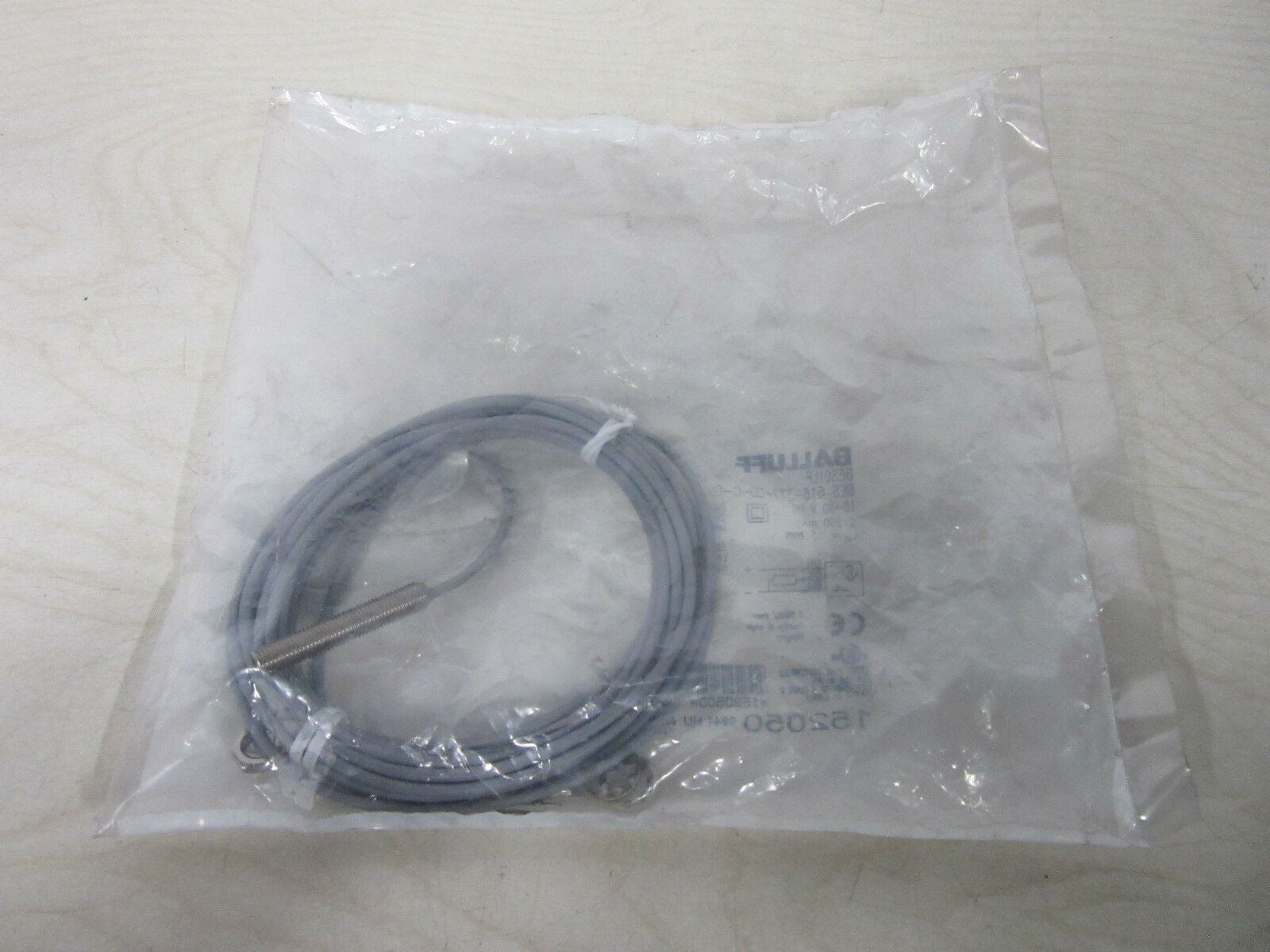 Balluff BES01LF BES 516-377-E0-C-05 -unused-