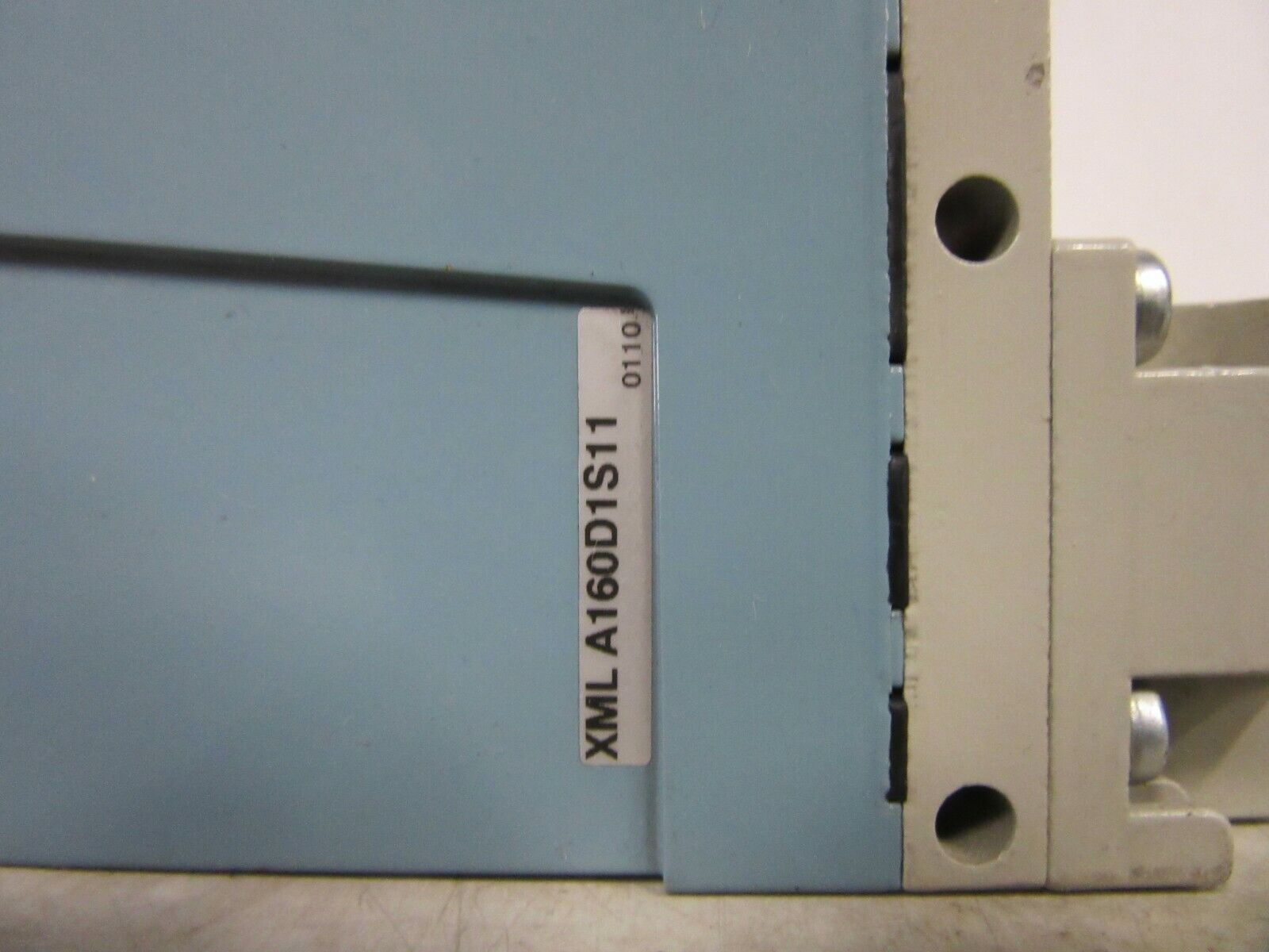 Telemecanique Nautilus XML A160D1S11 pressure switch Druckschalter