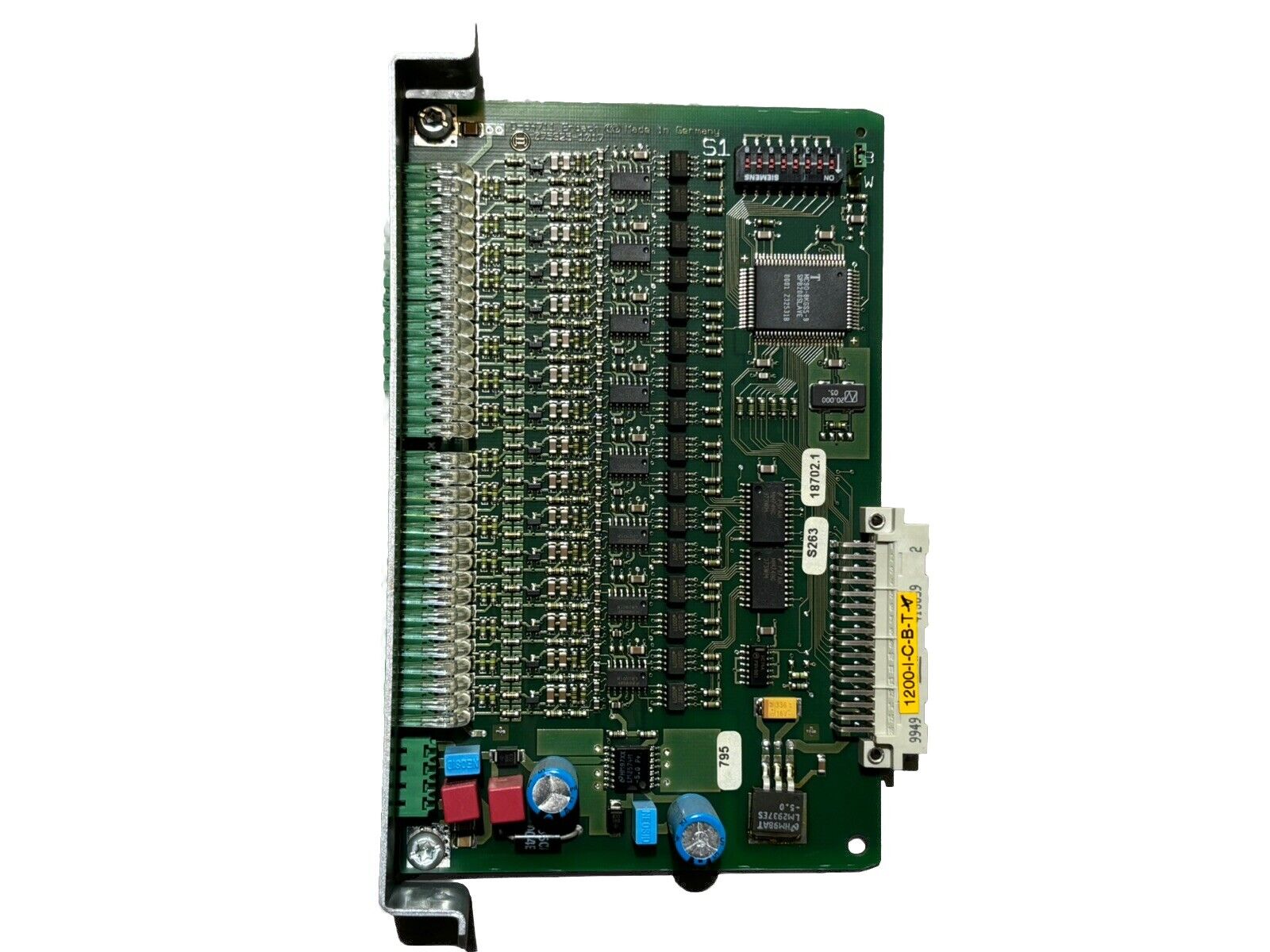 Bosch 1070083384-102  075925-1017  E24V