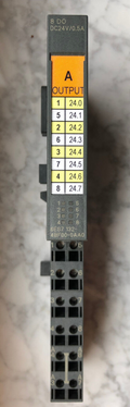 Siemens Digitalausgabe 6ES7132-4BF00-0AA0 mit 6ES7 193-4CA40-0AA0