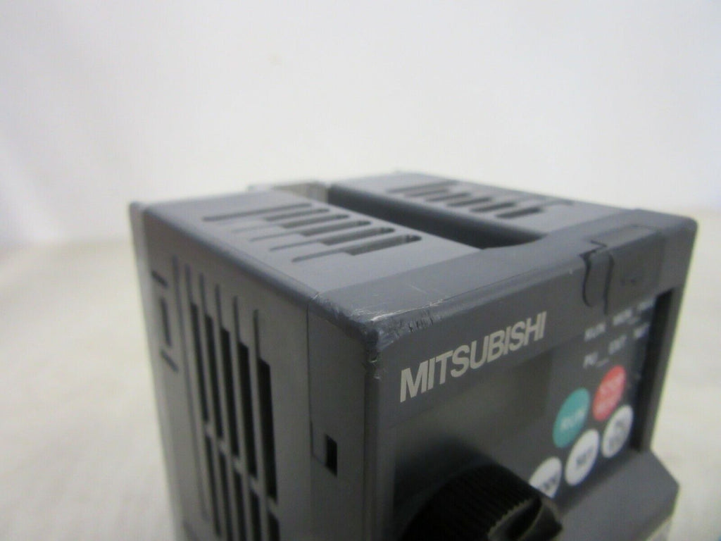 Mitsubishi FR-E720-0.1K Freqrol E700 Inverter