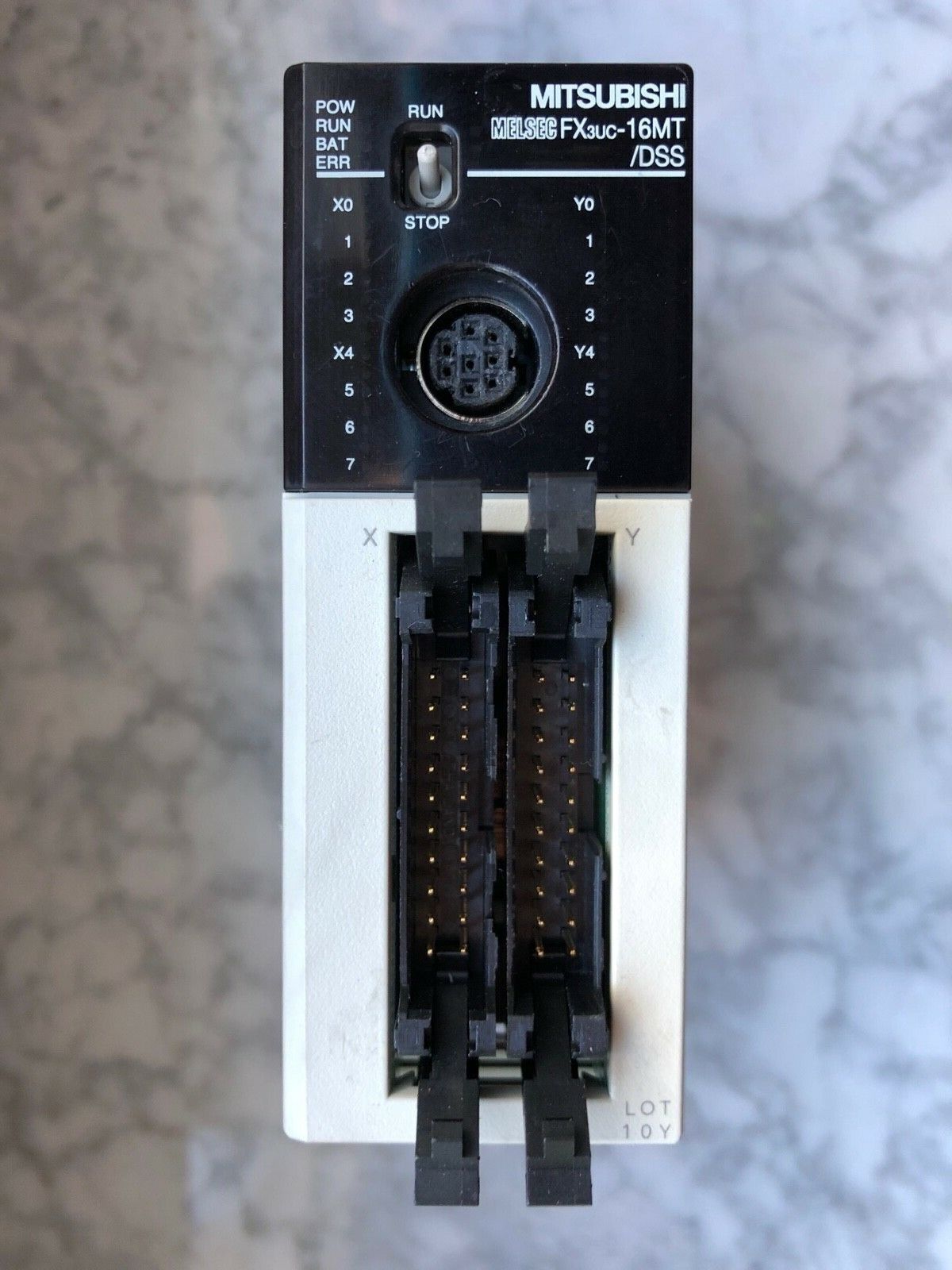 Mitsubishi Electric Grundgerät FX3UC-16MT/DSS