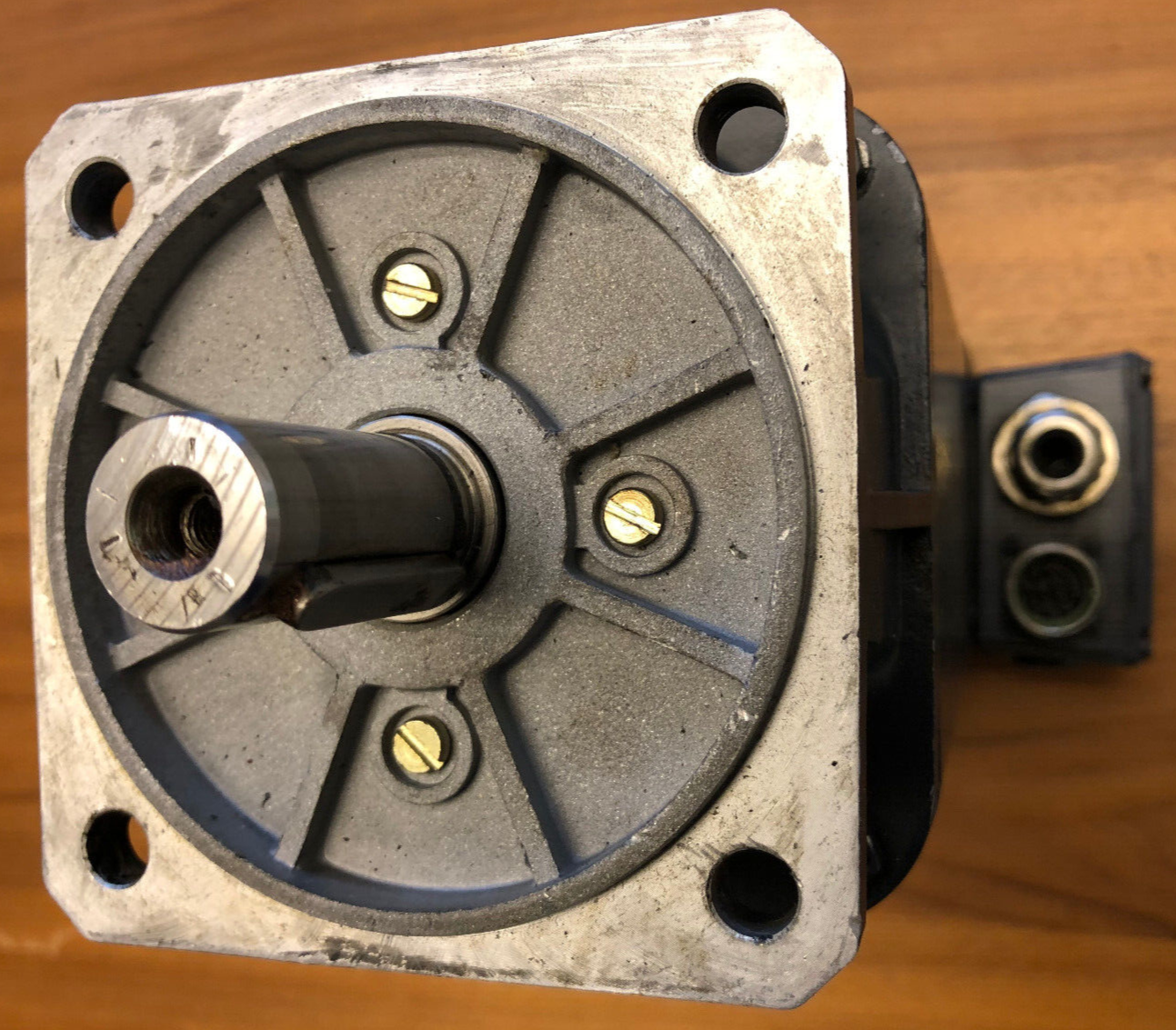 Siemens Permanent-Magnet-Motor 1FT5064-0AC01-2