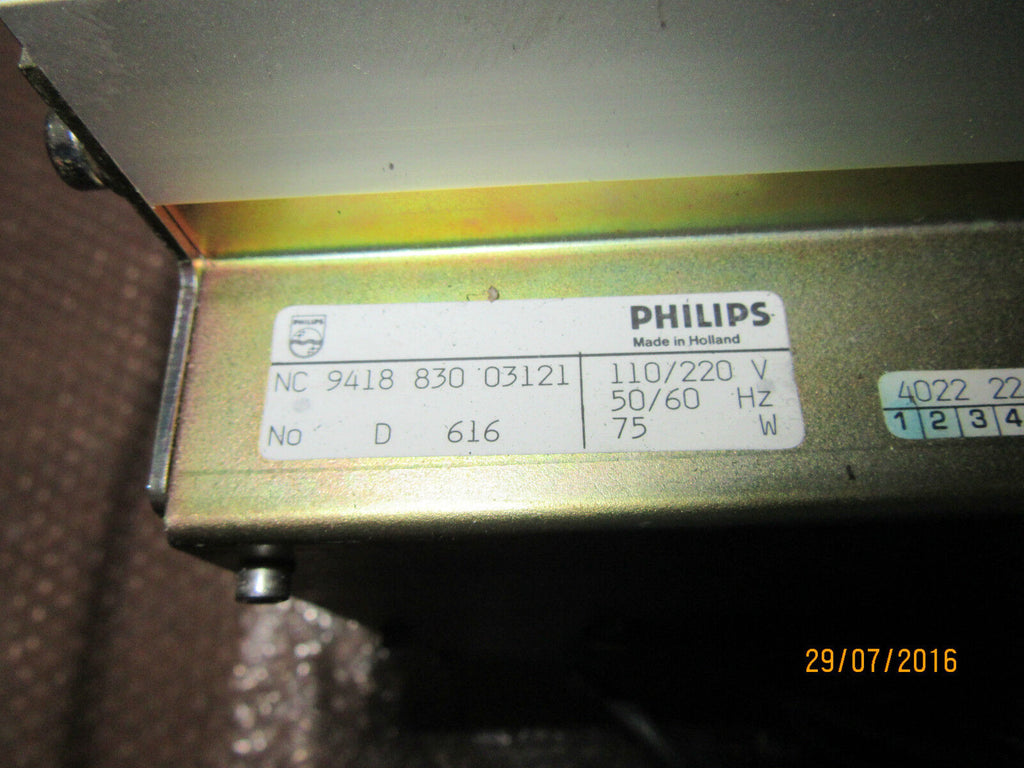PHILIPS RACK NC 9418 830 03121 110/220 V mit Modulen (siehe Bilder)  - used - 
