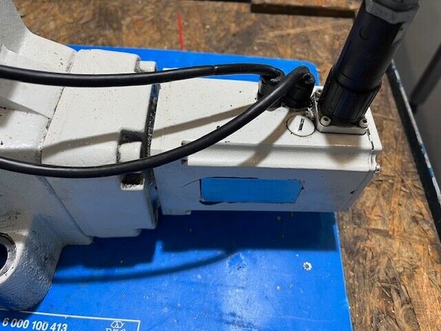 Rexroth VALVE Block R900766300 & STW 0273-1X/E600L/6EG24EK31 & 4W RAP GW7-08-30