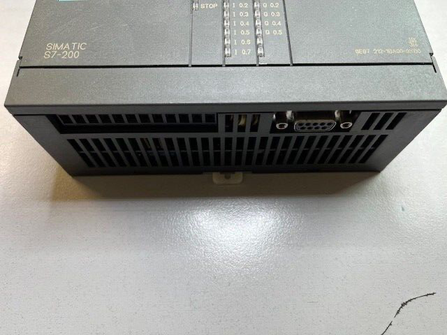 Siemens S7-200 CPU 212  6ES7 212-1BA00-0XB0