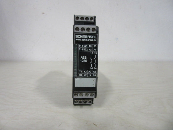SCHMERSAL  AES 1235 Ue 24 VDC