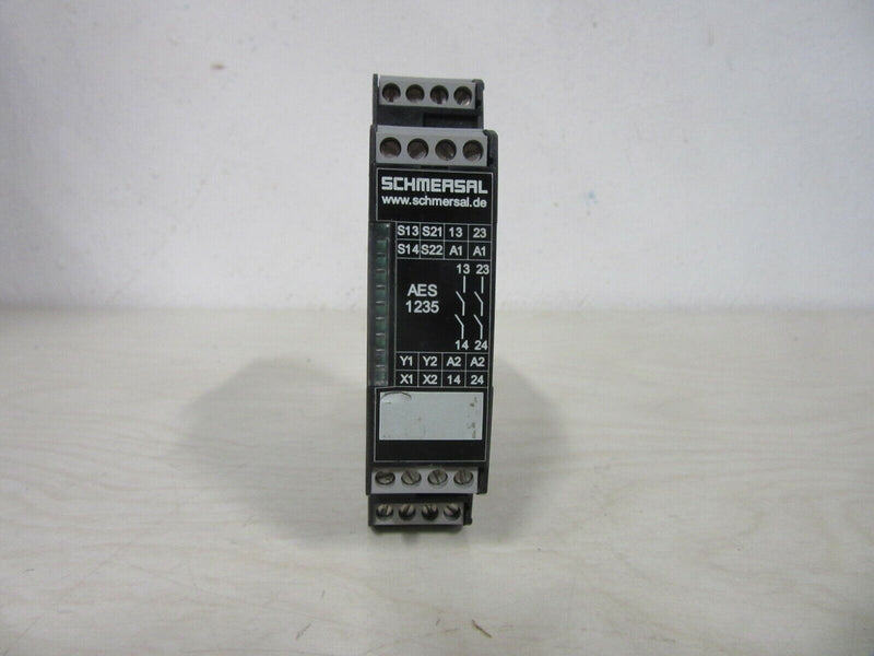 SCHMERSAL  AES 1235 Ue 24 VDC
