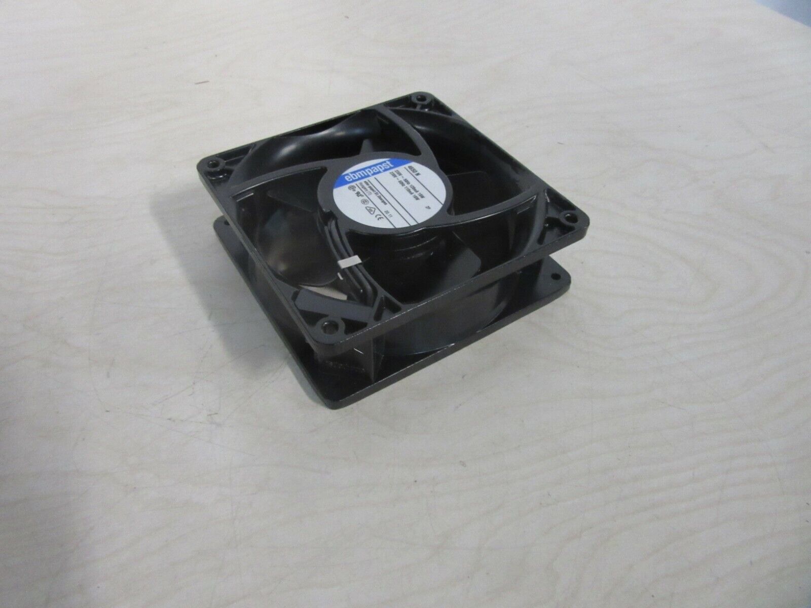 EBM Papst 4650N Axiallüfter 119x119x38