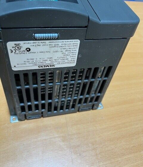 Siemens  6SE6420-2AD23-2BA1  3KW Micromaster 420