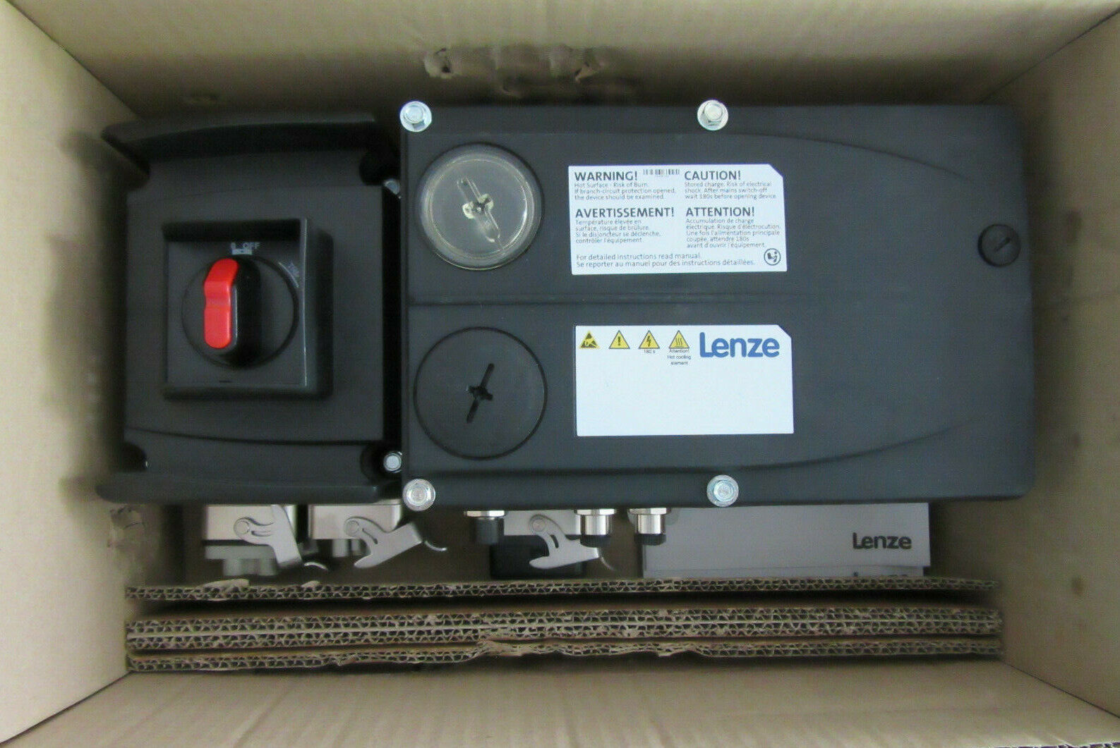 Lenze 8400 motec E84DGDVB75142PS HW: 0,75kW + Z35BBARBAM137FA1S -unused/OVP-