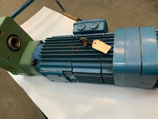 Mannesmann Demag Getriebemotor Typ: GKH 100 D2 1014 2,3 kW 3230 1/min