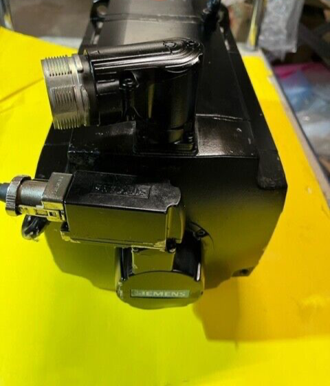 Siemens MOTOR 1FT 7105-5AF71-1FB1-Z BRAKE 24V-