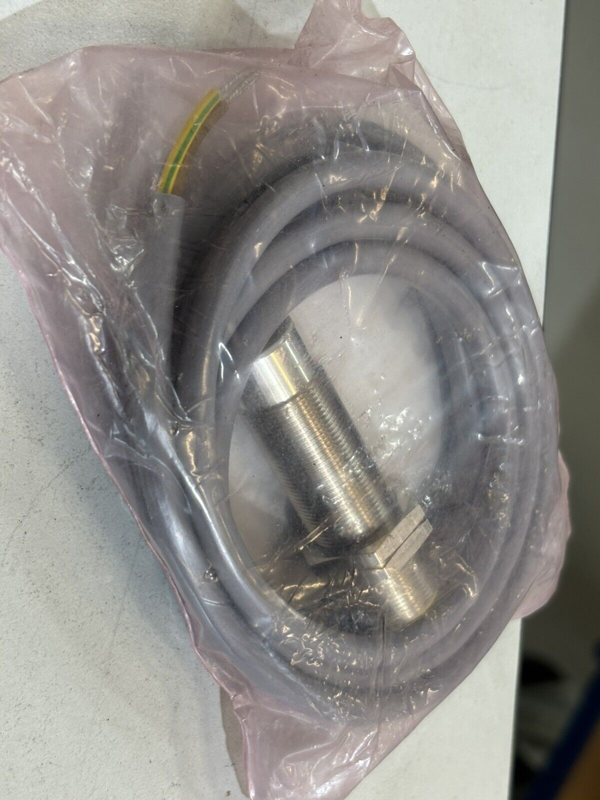 BAUMER IFRM 18A1501/L Induktive Näherungsschalter