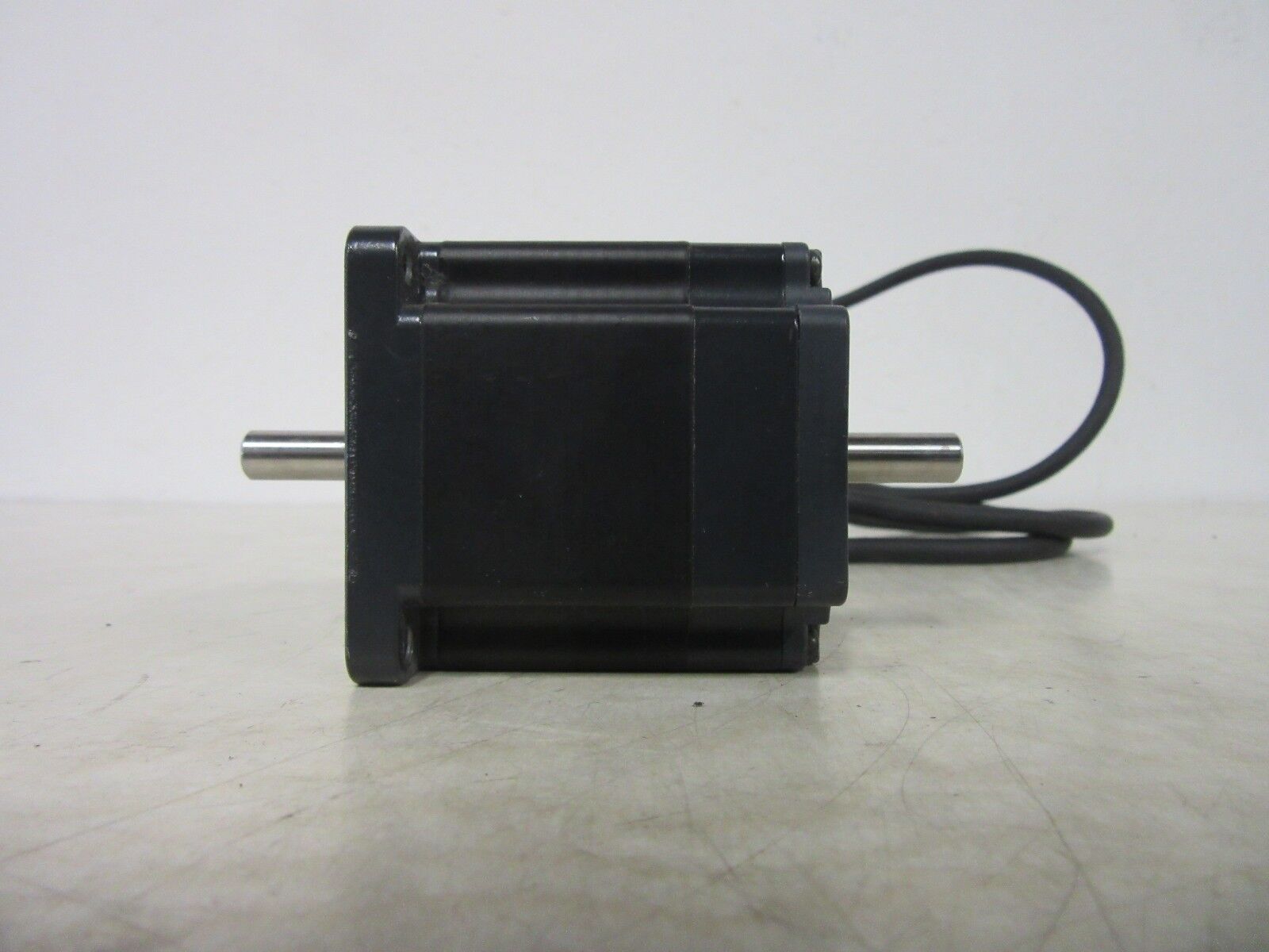 Vexta Oriental Motor ASM66AK-B6