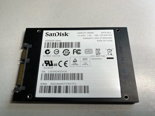 SanDisk SDSSDP-064G