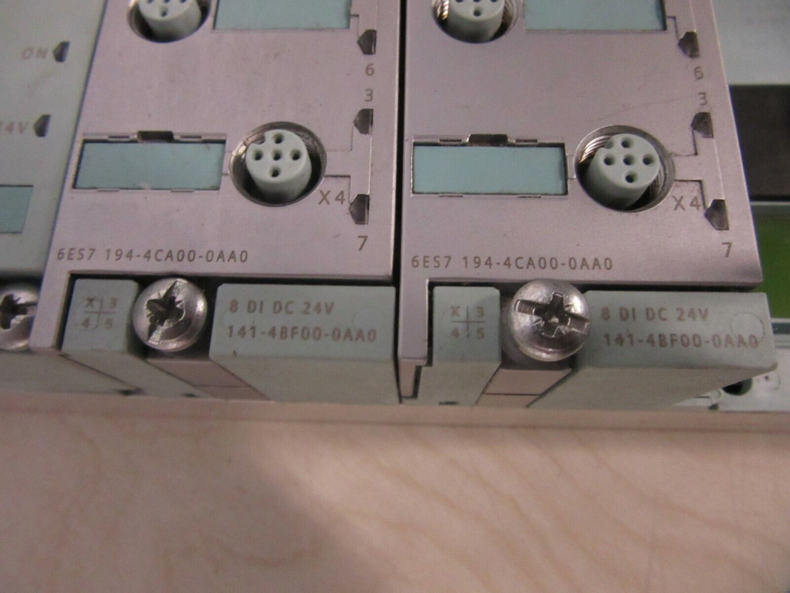 Siemens 6ES7 194-4AC00-0AA0 6ES7 154-1AA00-0AB0 und 2x 141-4BF00-0AA0