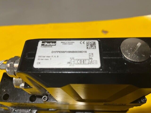 Parker Proportional Valve D41FPE52FB2NK0039 + D1FPE55H9NB0039D16