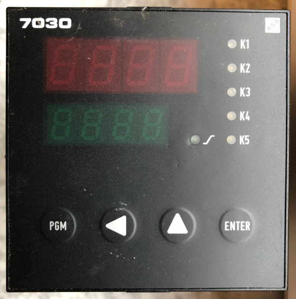 JUMO dTRON 04.1  Type7030 703030/10-001-000-00-101