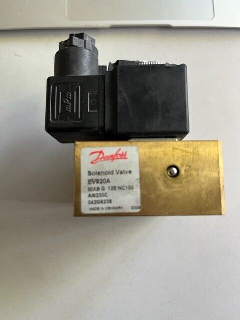 DANFOSS MAGNET VENTIL EV920A  042G8238 COIL 230V