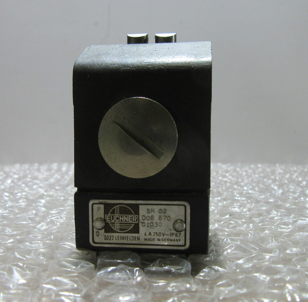 EUCHNER SN 02 D08 570 C1030 Positionsschalter