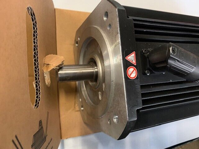 Lenze Servomotor MCA 1723-ERNBO-A24R-ST5S00N-R0SU ID 13187966