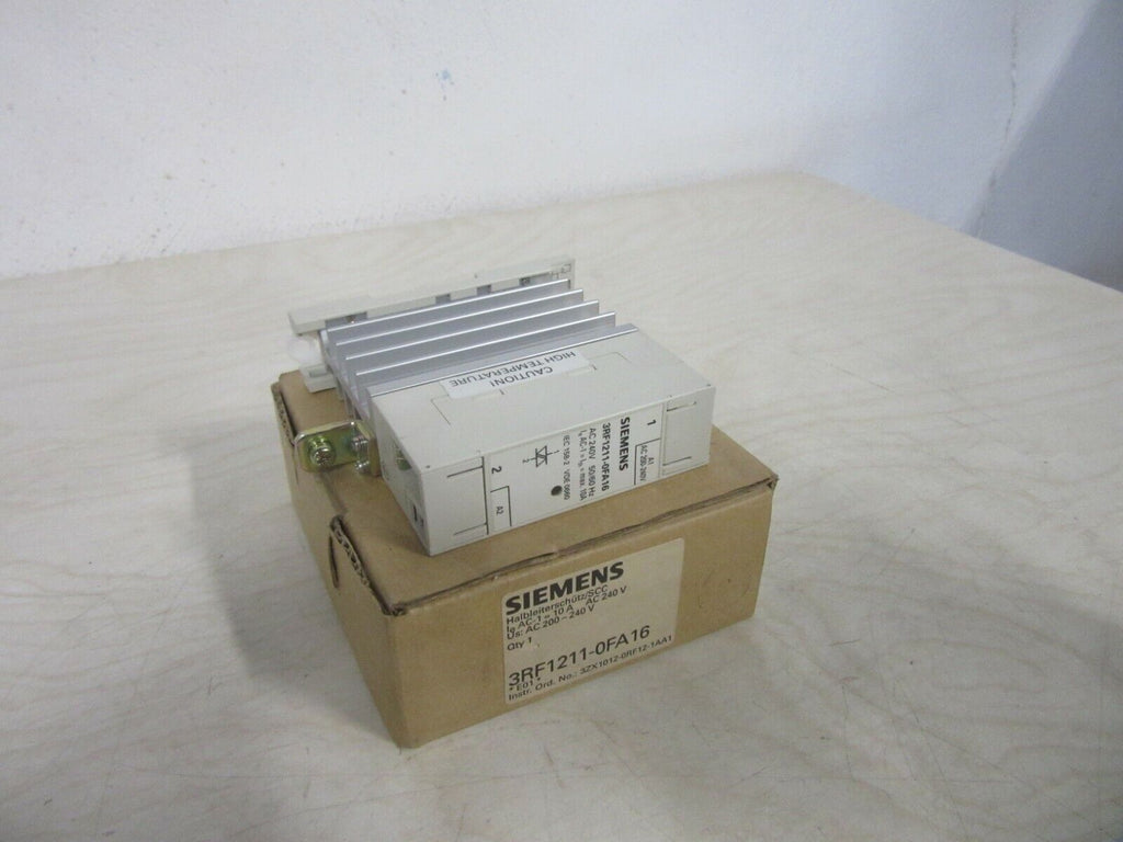 SIEMENS 3RF1211-0FA16 Halbleiterschütz