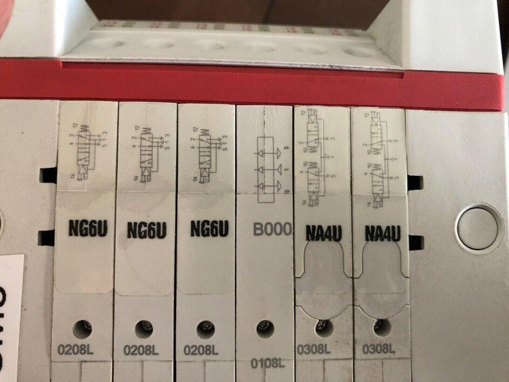 Norgren VM10 Ventilinsel 3x NG6U, 1x B000, 2x NA4U