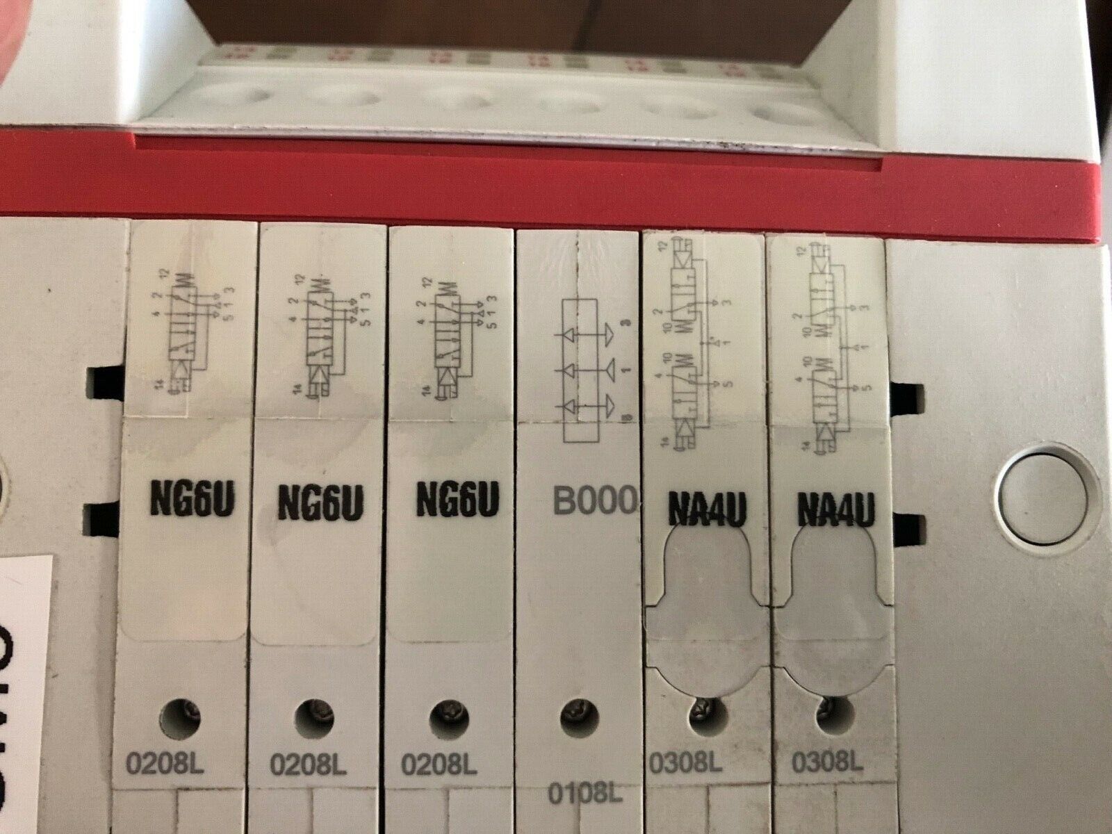 Norgren VM10 Ventilinsel 3x NG6U, 1x B000, 2x NA4U